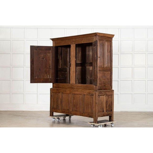 18th Century English Stripped Oak Livery Cupboard, 1780 For Sale - Image 6 of 18
