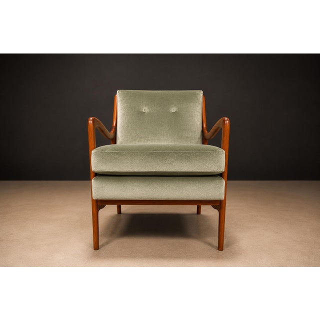 Pair of Sculptural Armchairs by Giuseppe Scapinelli in Caviúna Wood & Mohair, Brazil, 1950s For Sale - Image 11 of 18