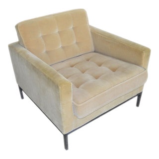 Mid-Century Modern Florence Knoll Lounge Chair For Sale