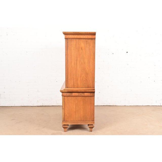 Thomasville French Regency Louis XVI Walnut and Burl Wood Gentleman's Chest, Circa 1960s For Sale - Image 13 of 15