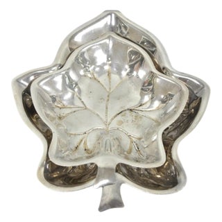 Vintage Canterbury Silver Plated Miniature Leaf Shaped Trinkets Dish Set of 2 For Sale