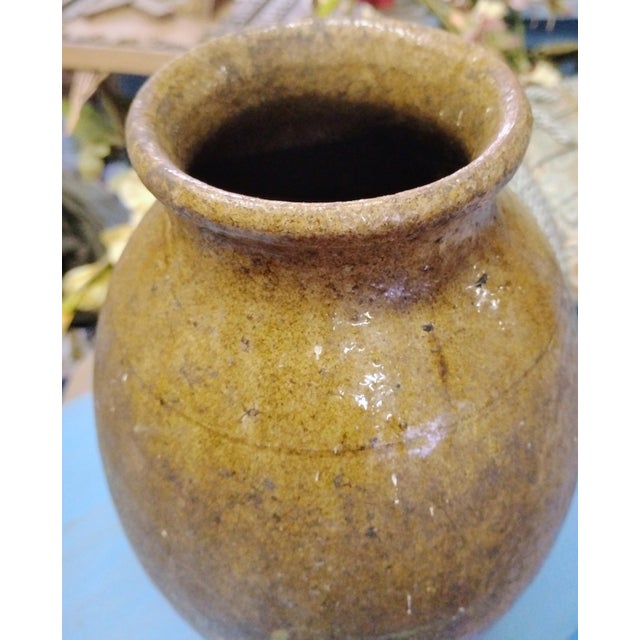 19th Century Georgia Alkaline Glazed Stoneware Jar – Family Esta For Sale - Image 4 of 5
