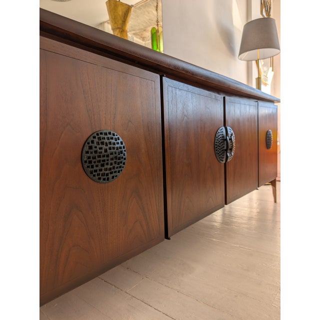 Mid-Century Walnut Sideboard from Helen Hobey Baker, USA, 1960s For Sale - Image 15 of 18