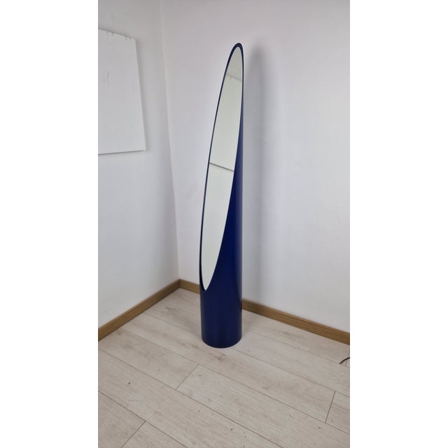 Mid-Century Modern Model Unghia Nail Lipstick Floor Mirror in Blue For Sale - Image 3 of 12