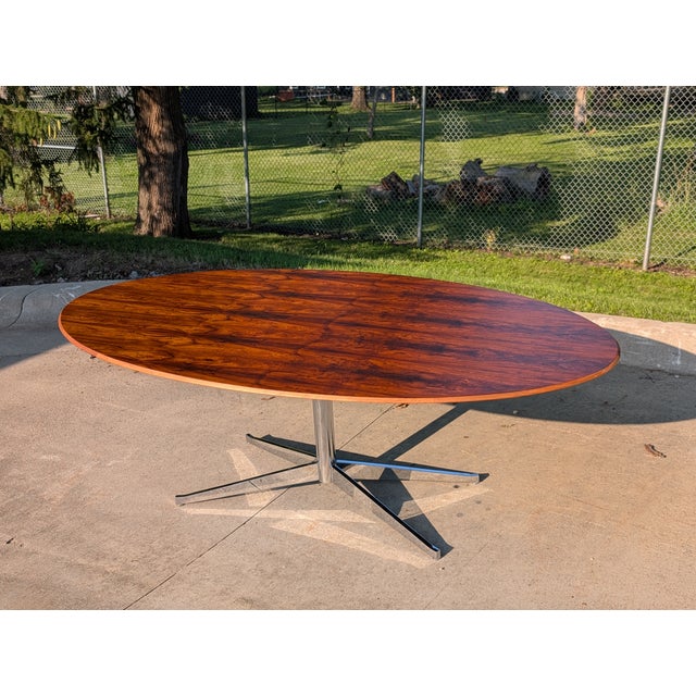 Mid-Century Modern 1960s Rosewood Oval Table in the Style of Florence Knoll For Sale - Image 3 of 16