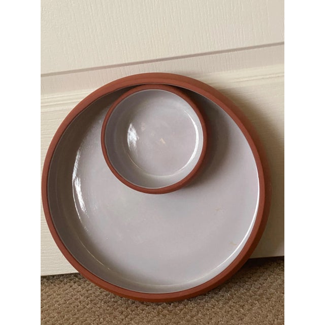 Vintage round Bortner and Bortner terracotta chip and dips Pottery Bowl set from the 1970's. Outside is matte terracotta...