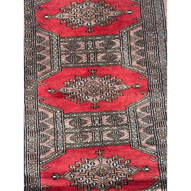 Gray Vintage Pakistani Rug, 1980s For Sale - Image 8 of 14