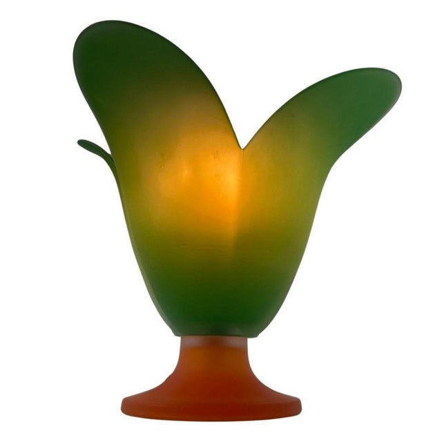 Glass Tullip Table Lamp in Green and Orange from Vandeheg, Netherlands For Sale - Image 6 of 6