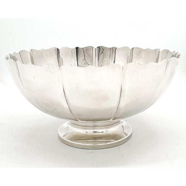 Hollywood Regency Mid-Century “Dublin” by Fisher Silverplate Pedestal Bowl – Fluted Tulip Form / Hollywood Regency For Sale - Image 3 of 11
