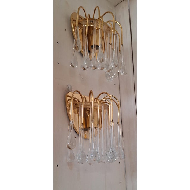 1970s Vintage Wall Lamps with Gold-Plated Brass Brackets and Crystal Glass Drop Pendants, 1970s, Set of 2 For Sale - Image 5 of 9