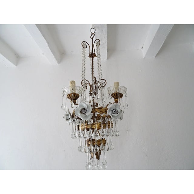 Italian Tiered Tole White Roses Murano Drops Chandelier, Circa 1930 For Sale - Image 12 of 12