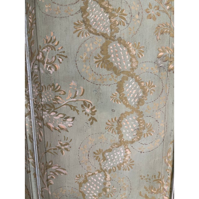 18th Century Continental Handpainted Corner Cabinet For Sale In Washington DC - Image 6 of 8