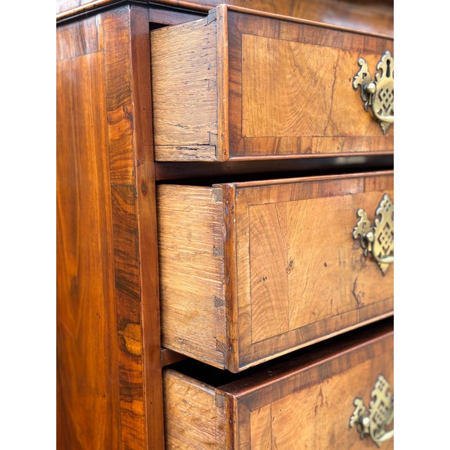 Antique George II Walnut Chest of Drawers, 1740 For Sale - Image 9 of 14
