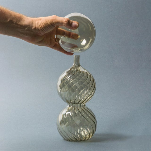 Calabaza&nbsp;(a single word that in Spanish means both pumpkin and flask) is a bottle that refers to archetypal forms...