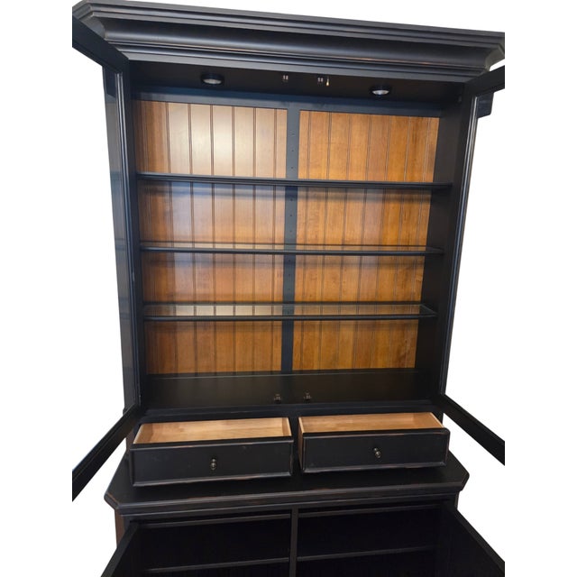 1990s Ethan Allen Custom Classics Spencer China Cabinet Display Curio Bookcase Hutch For Sale - Image 13 of 16