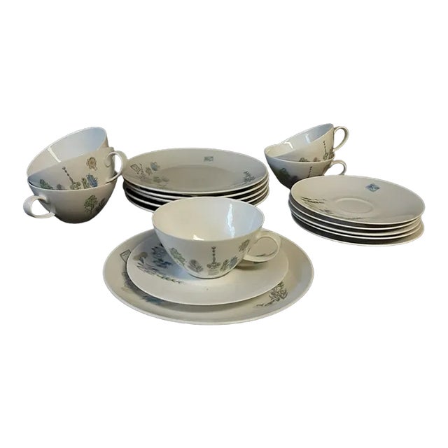 Mid 20th Century Rosenthal Elsa Fischer-Treyden Cups, Saucers and Crumpet Plates- 18 Pieces For Sale