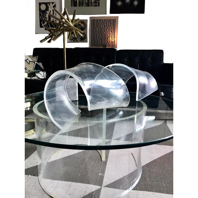 1970s Mid-Century Modernist Clear Lucite Organic Sculpture Object For Sale - Image 4 of 9
