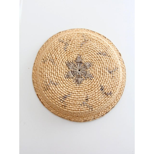 Vintage Handwoven Southwestern Basket Tray For Sale - Image 10 of 10