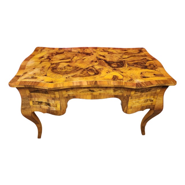 Final Clearance Thru 1/30 Only Maitland-Smith Inspired Oyster Burl BurlWood Italian Desk 20th Century For Sale