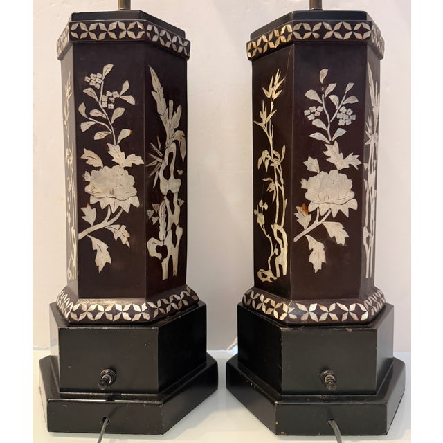 James Mont Chinese Cong-Style Hexagonal Table Lamps From 60's For Sale - Image 4 of 7