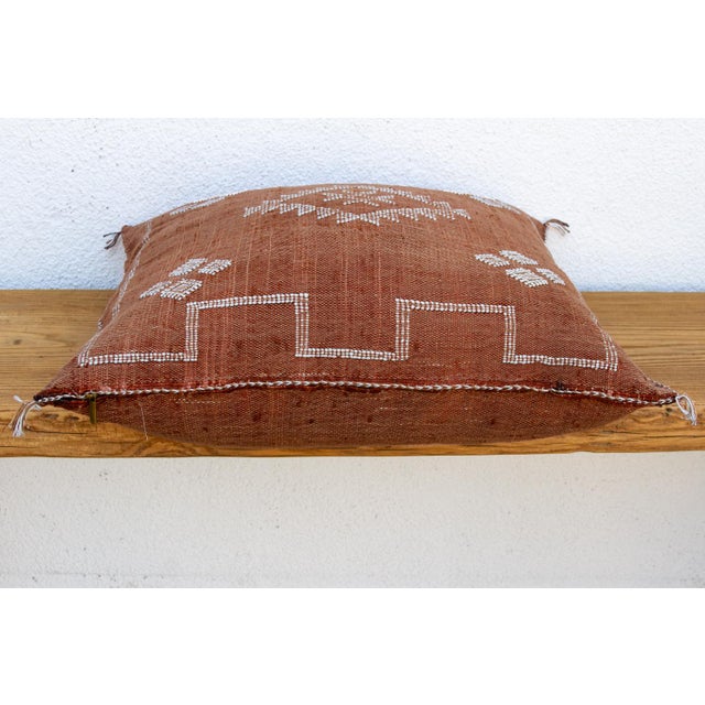 24" Terracotta Star Moroccan Silk Pillow For Sale In Los Angeles - Image 6 of 7