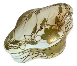 1940s Vintage Boho Chic Hollywood Regency Gold Leaf Porcelain Lidded Box, Japan.