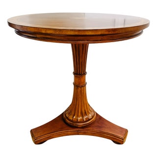 1990s Ethan Allen Neoclassical Round Inlaid Walnut Pedestal Accent Table For Sale