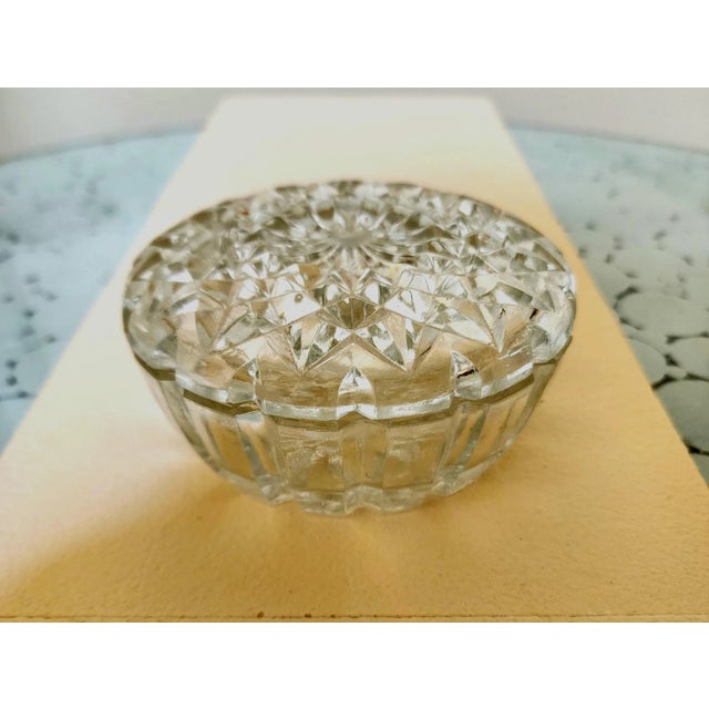 Nice classic pattern and may also serve a utilitarian purpose.