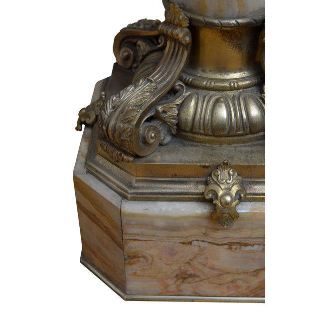 Antique French Onyx Marble Columns with Ormolu Collars, 1870, Set of 2 For Sale - Image 12 of 18