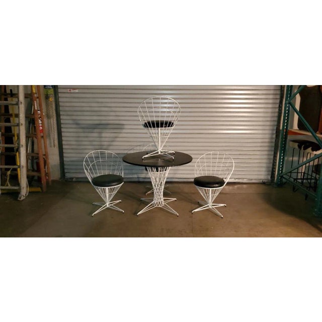 Mid 20th Century Modern Open Metal Wire Dining Table and Chairs, Set of 5 For Sale In Los Angeles - Image 6 of 13