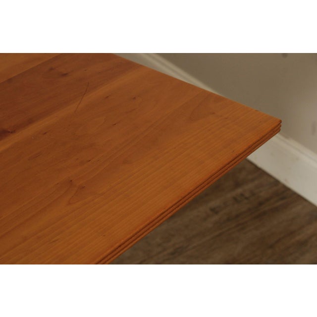 Pompanoosuc Mills Shaker Farmhouse Style Cherry Dining Table For Sale In Philadelphia - Image 6 of 12
