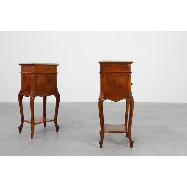 Wood Louis XV Nightstands with Marble Tops, France, 1900s, Set of 2 For Sale - Image 7 of 14