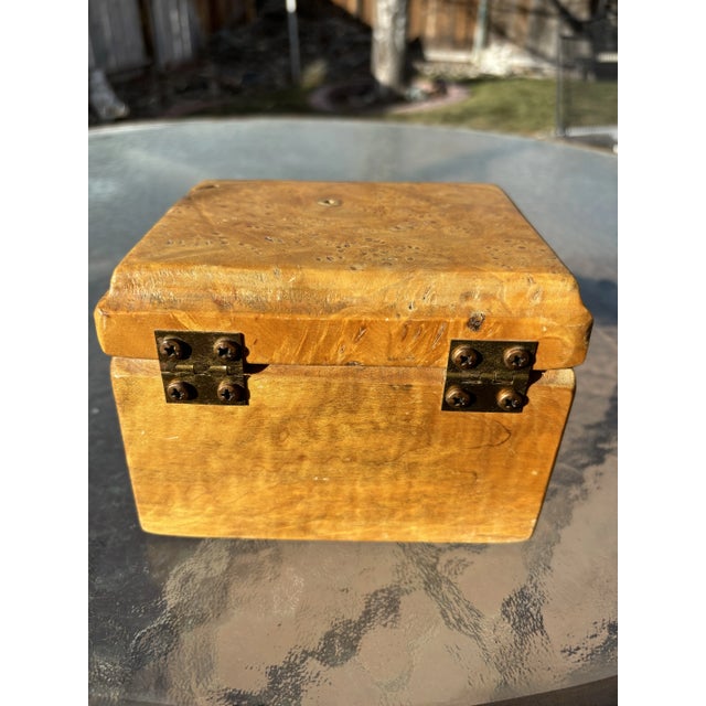 Workaday Handmade 1980s Handmade Birdseye Maple Box, Dovetailed and Signed by the Artist For Sale - Image 4 of 6