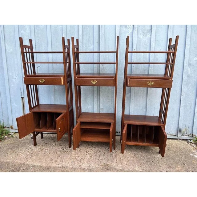Mid 20th Century Vintage American Traditional Room Divider Shelving Unit Bookcase For Sale - Image 4 of 10