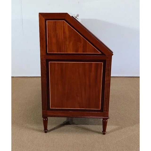 Louis XVI Scriban Secretary Desk in Mahogany and Precious Woods, 18th Century For Sale - Image 16 of 18