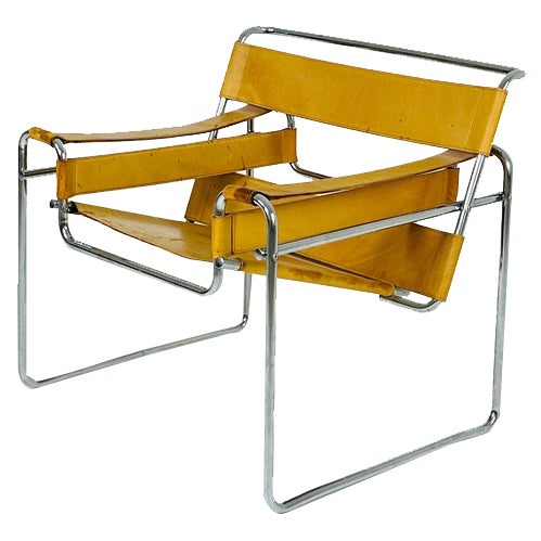 Cognac B3 Chair in Leather and Metal by Marcel Breuer, 1990s For Sale