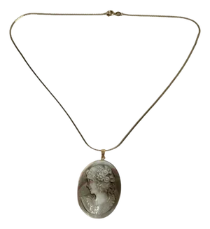 14k Gold Cameo Necklace Black Mother of Pearl Chain Womens Profile Victorian Style