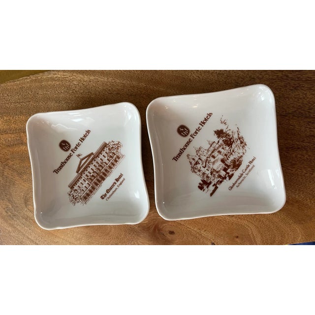 Mid-Century French Porcelain Pin Dishes for European Hotels, Pillivuyt, France -Set of 2 For Sale In Houston - Image 6 of 8