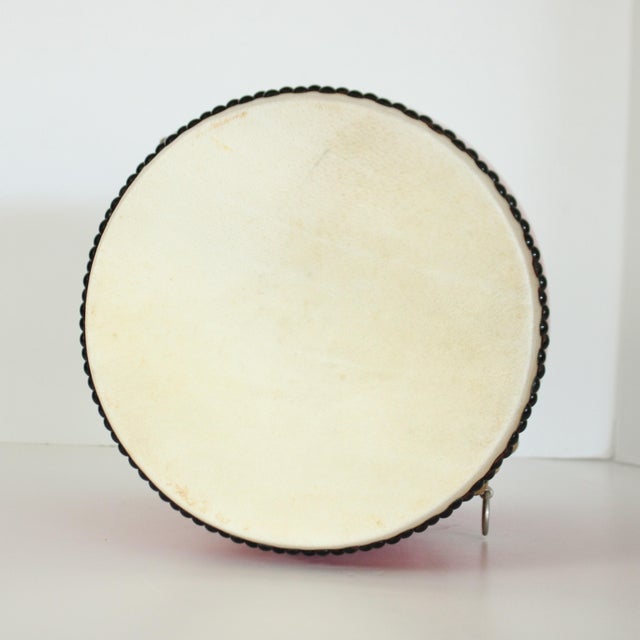 1950s Chinoiserie Okinawa Red Eisa Odaiko Drum Artifact For Sale - Image 5 of 7