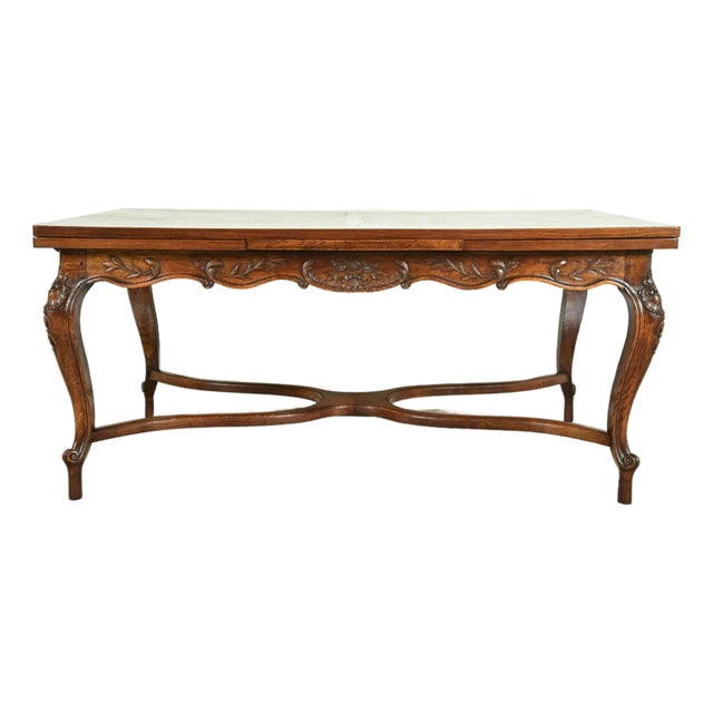 Baker Furniture Style French Provincial Louis XV Carved Oak Extension Dining Table, Circa 1960s For Sale