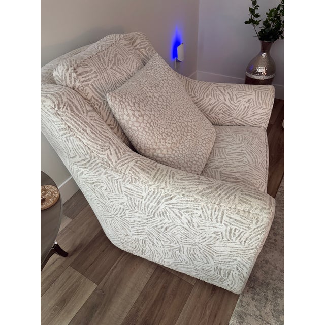 Vanguard Furniture Vanguard Nicholas Barrel Back Chair For Sale - Image 4 of 8