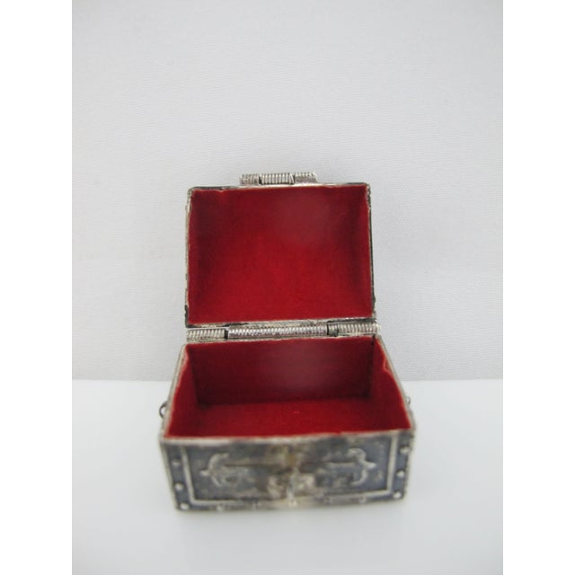 Miniature Mexico Sterling Silver Wedding Treasure Chest Trinket Box For Sale - Image 9 of 11