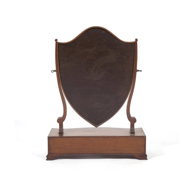 Early 19th Century Hepplewhite Mahogany Shield-Back Dressing Mirror on Serpentine Box For Sale - Image 9 of 10