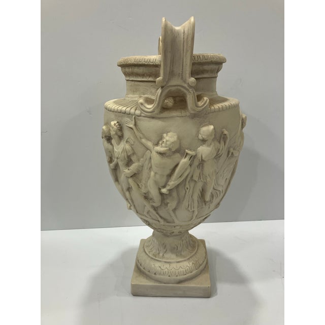 1980s 1980s Neoclassical Plaster Urn For Sale - Image 5 of 5