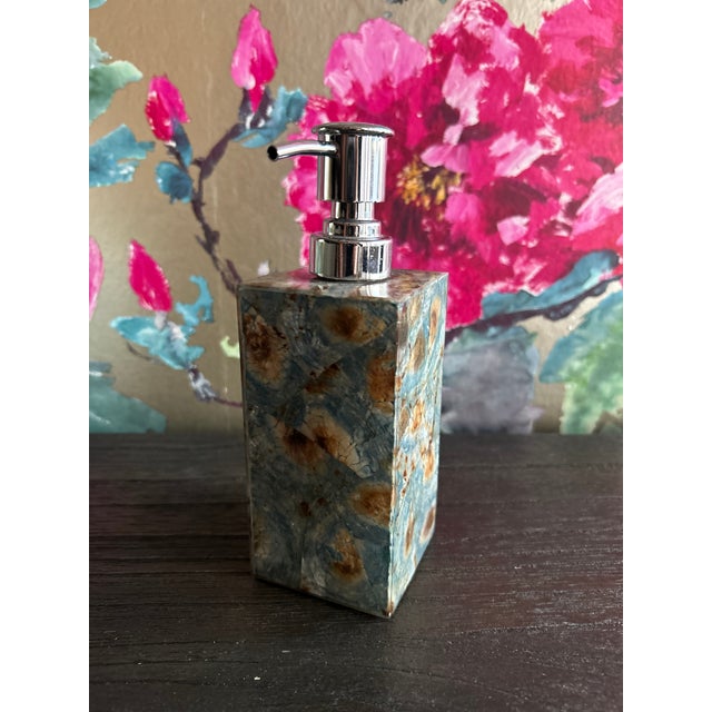 Limpet Shell Bath Set For Sale - Image 11 of 11