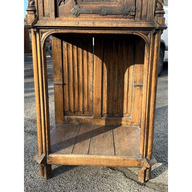 Drinks Cabinet in Oak with Fine Carved Figures of Knights & Maiden For Sale - Image 12 of 17
