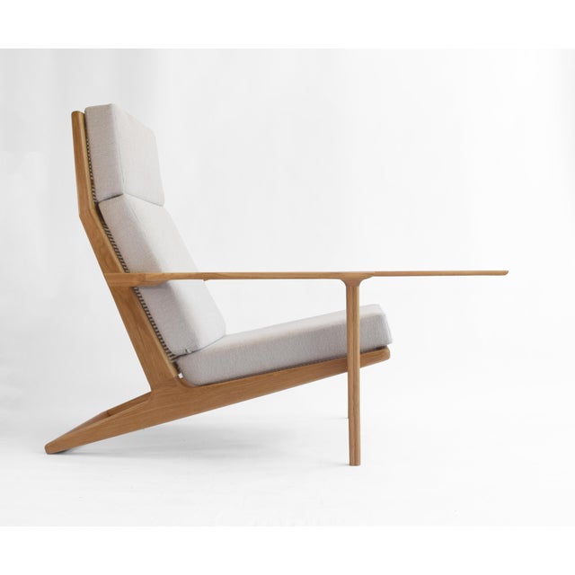 Pair of White Oak Outdoor Lounge Chairs For Sale - Image 9 of 16