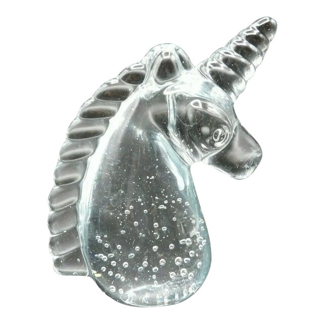 1970s Whimsical Horse Clear Crystal Controlled Bubbles Solid Glass Unicorn Figurine For Sale