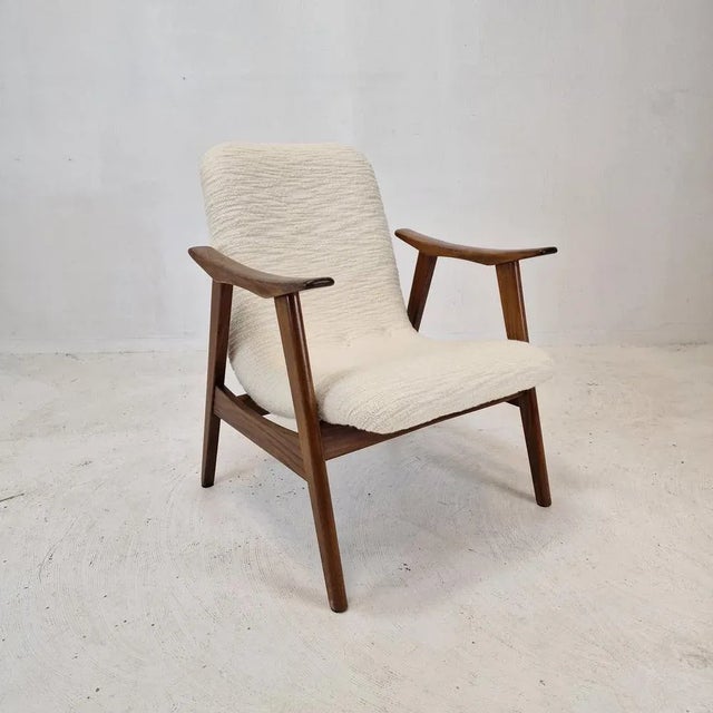 Lovely lounge chair, fabricated in the 60's by Wébé the Netherlands. It is designed by Louis van Teeffelen. The elegant...