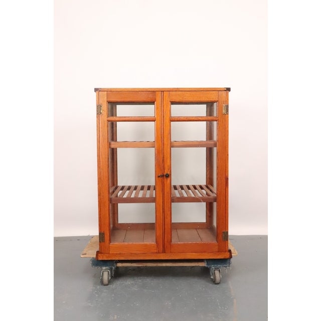 Antique Golden Oak Pie Pastry Display Cabinet For Sale - Image 11 of 16